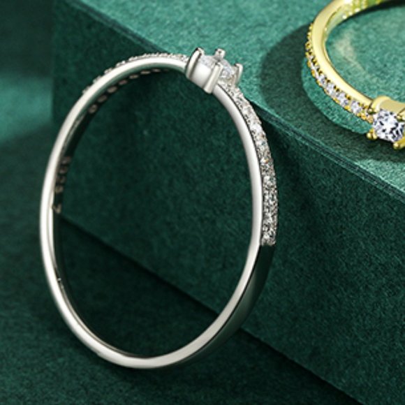 925 Sterling Silver Ring Shiny Simulator Diamond Women Jewelry Wedding P… - Picture 3 of 3